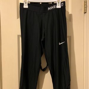 Nike Capri Leggings Child XL